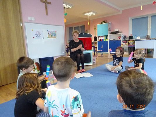 Grafika #1: Wyzwania Kici Koci w Rybkach