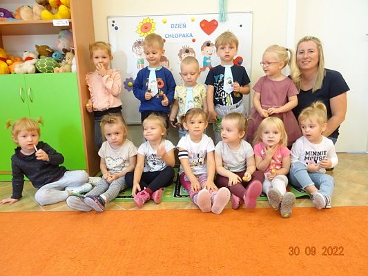 Grafika #1: Dzień Chłopaka