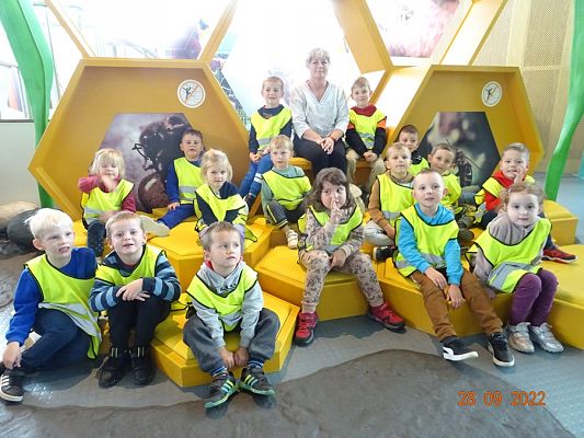 Grafika #1: Wycieczka do Centrum Nauki EXPERYMENT w Gdyni