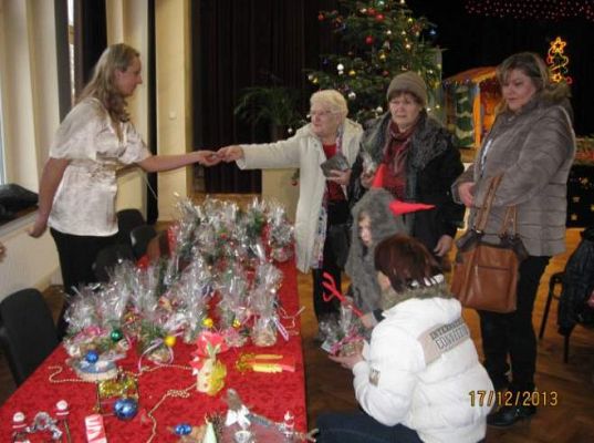 Grafika #3: Jasełka w wykonaniu przedszkolaków-GOKiS 2013.12.17