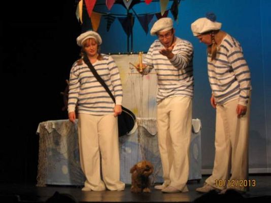 Grafika #6: Lekcja teatralna w Teatrze lalek w Słupsku 2013.12.10