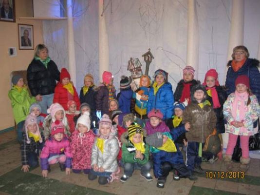 Grafika #2: Lekcja teatralna w Teatrze lalek w Słupsku 2013.12.10