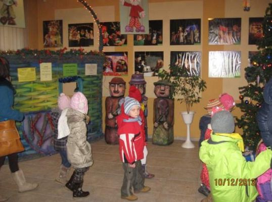 Grafika #0: Lekcja teatralna w Teatrze lalek w Słupsku 2013.12.10