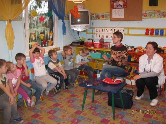 Grafika #4: Spotkanie z lekarzem i pielęgniarką 2013.11.27 r