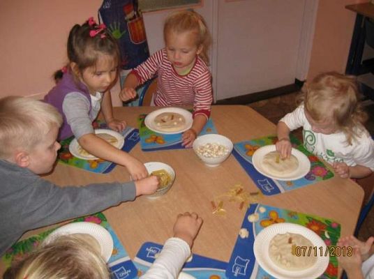 Grafika #4: Warsztaty plastyczne ,,Mali artyści&amp;#8217; 2013.11.07