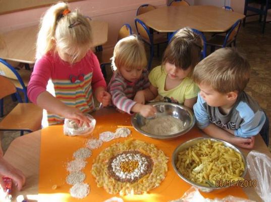 Grafika #0: Zbożowa mandala 2013.11.06