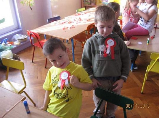 Grafika #1: 11 listopad-Dzień Niepodległości 08.11.2013