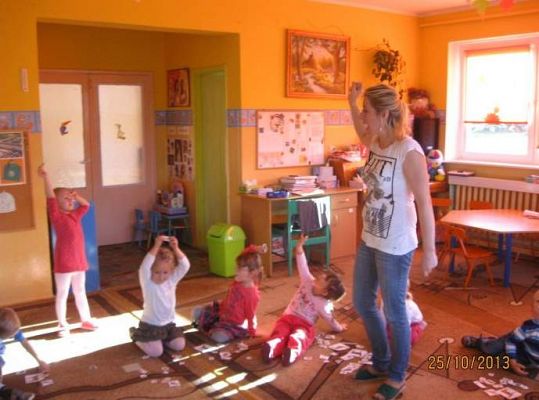 Grafika #0: Maluszki poznają zwierzęta.2013.10.25