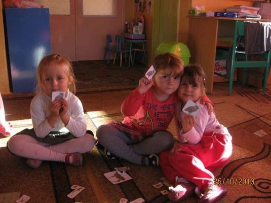 Grafika #2: Maluszki poznają zwierzęta.2013.10.25