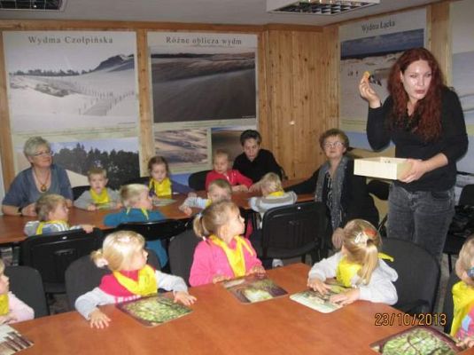 Grafika #4: Wycieczka do muzeum w Smołdzinie 2013.10.23