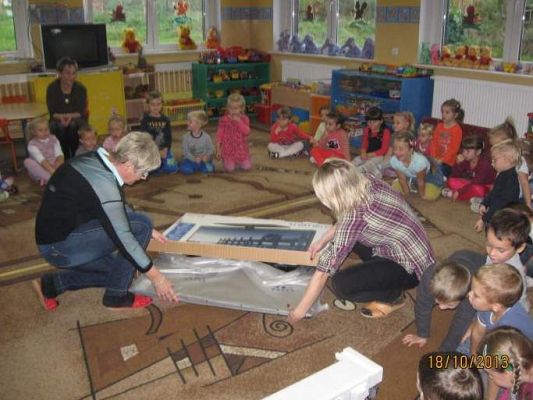 Grafika #3: Piątkowa niespodzianka 2013-10-18