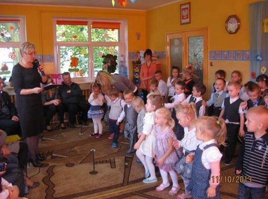 Grafika #10: Dzień Edukacji Narodowej połączony z Pasowaniem na przedszkolaków 11.10.2013