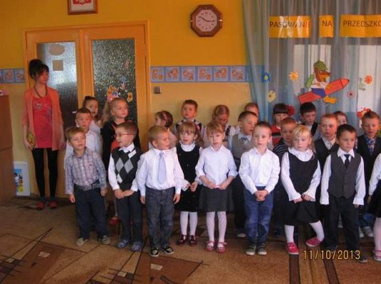 Grafika #6: Dzień Edukacji Narodowej połączony z Pasowaniem na przedszkolaków 11.10.2013