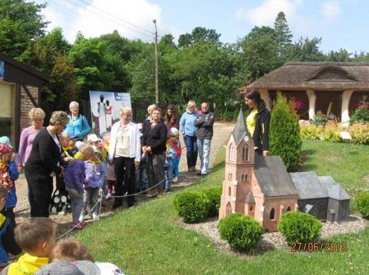 Grafika #15: Wycieczka do Kaszubskiego Parku Miniatur 2013-06-27