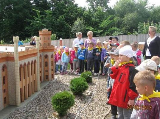 Grafika #16: Wycieczka do Kaszubskiego Parku Miniatur 2013-06-27