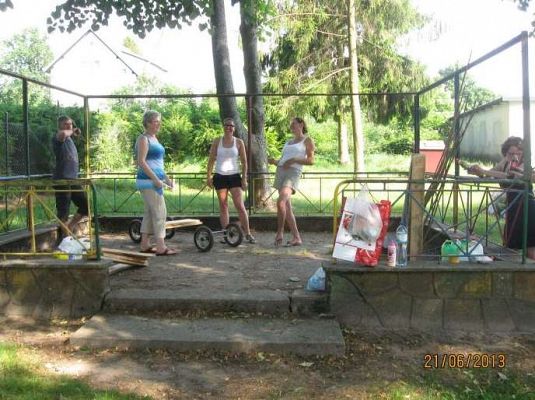 Grafika #1: Budowanie pojazdu (Na byle czym) 2013-06-21