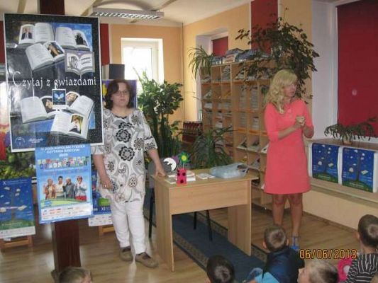 Grafika #0: Cała Polska czyta dzieciom 2013-06-06