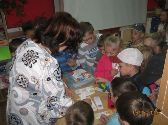 Grafika #5: Cała Polska czyta dzieciom 2013-06-06