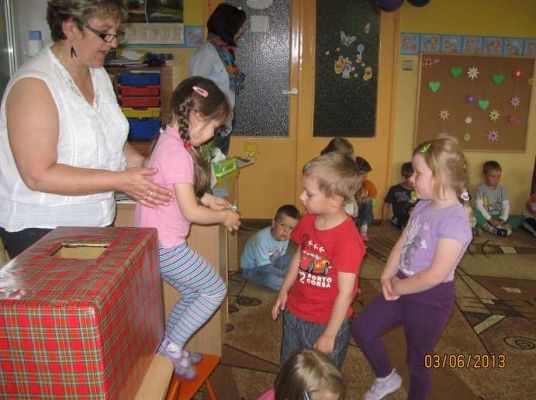 Grafika #2: Dzień Dziecka 2013-06-03