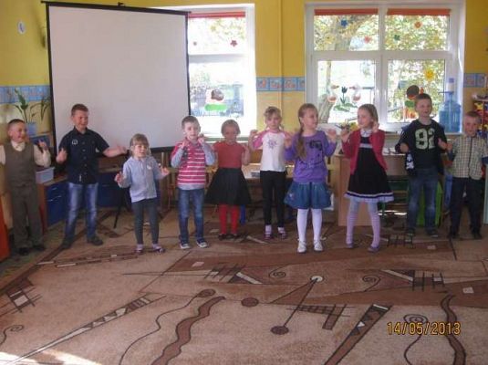 Grafika #4: Akademia Małego Anglisty 6-latki 2013-05-14