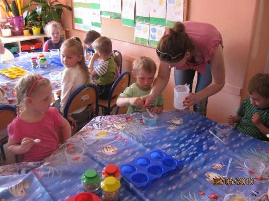 Grafika #3: Mali eksperymentatorzy 2013-05-09