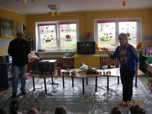 Grafika #0: Mali kucharze 2013-04-16