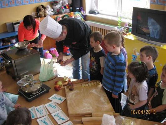 Grafika #10: Mali kucharze 2013-04-16