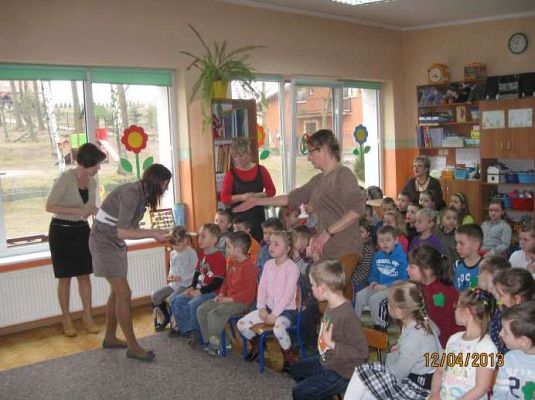 Grafika #1: Turniej wiedzy ekologicznej Przyjaciele przyrody 201-04-12