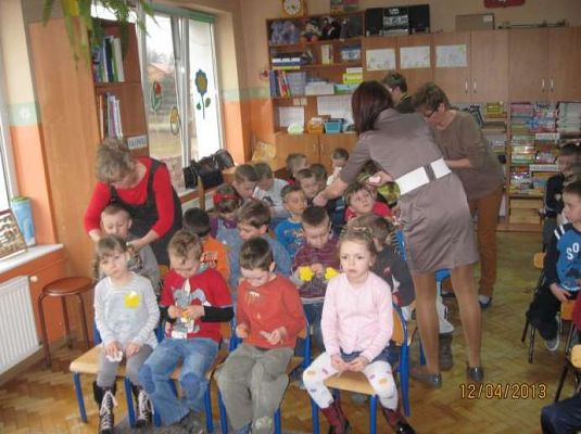 Grafika #2: Turniej wiedzy ekologicznej Przyjaciele przyrody 201-04-12