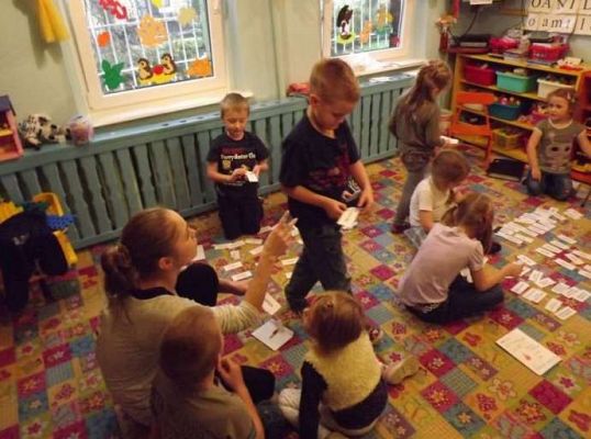 Grafika #8: Projekt Akademia Małego Anglisty 2013-04-05