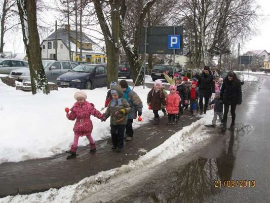 Grafika #2: Tak witaliśmy pierwszy dzień wiosny 2013-03-21