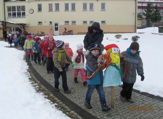 Grafika #8: Tak witaliśmy pierwszy dzień wiosny 2013-03-21