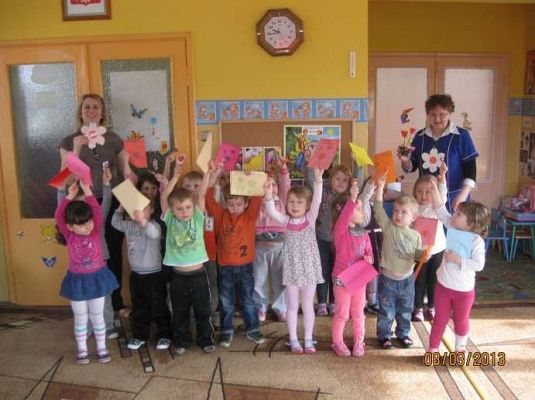 Grafika #3: Dzień Kobiet 2013-03-08