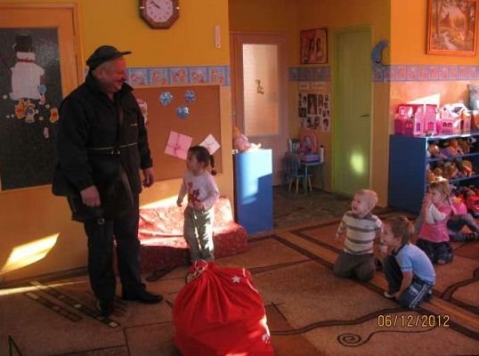 Grafika #4: Mikołajki 06-12-2012 r.