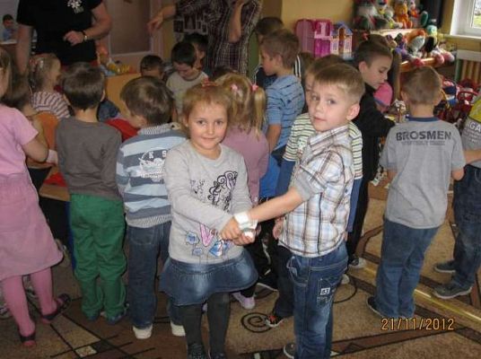 Grafika #6: Pani pielęgniarka w przedszkolu 2012-11-21