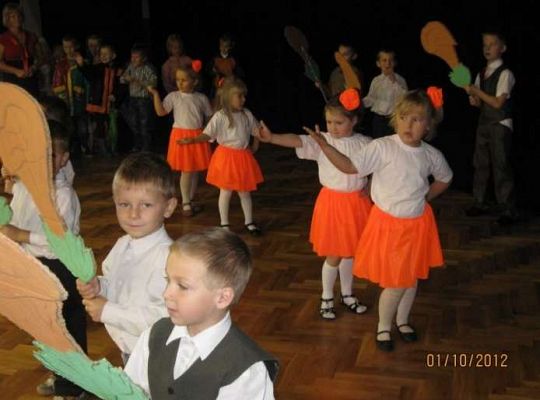 Grafika #2: Dzień Seniora 2012-10-01