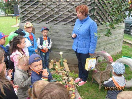 Grafika #18: Zajęcia w punkcie przedszkolnym Ewa-29.07.2015