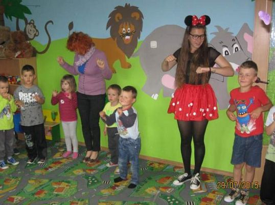 Grafika #20: Zajęcia w punkcie przedszkolnym Ewa-29.07.2015