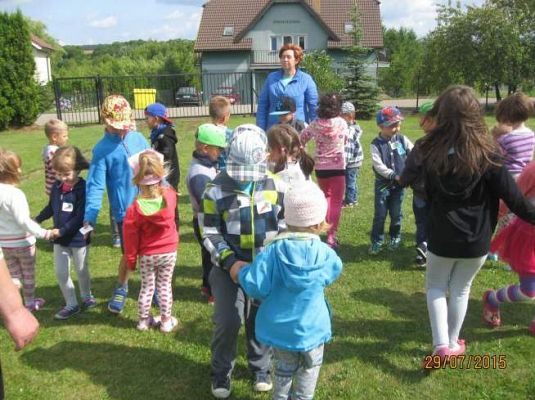 Grafika #6: Zajęcia w punkcie przedszkolnym Ewa-29.07.2015