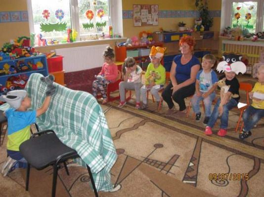 Grafika #2: Teatrzyk w wykonaniu przedszkolaków