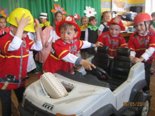 Grafika #26: Dzień Mamy i Taty - Grupa starszaków