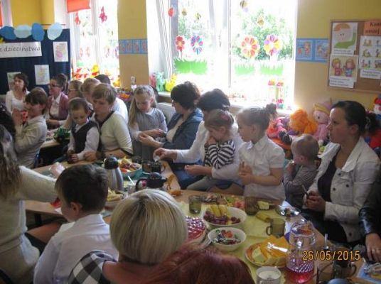 Grafika #35: Dzień Mamy i Taty - Grupa starszaków