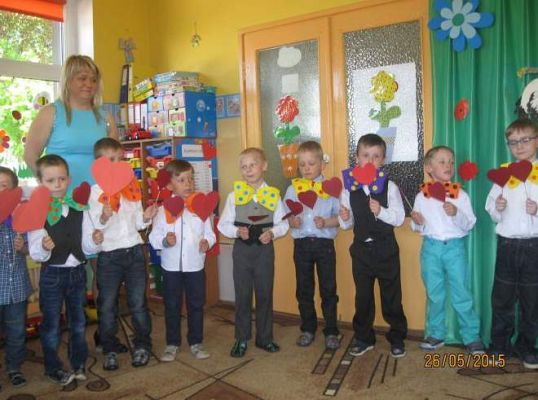 Grafika #6: Dzień Mamy i Taty - Grupa starszaków