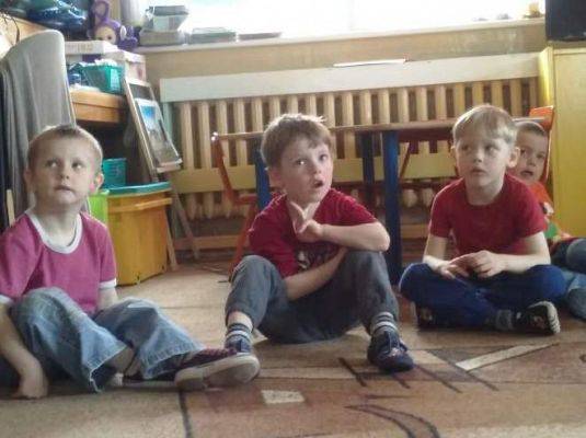 Grafika #0: Bursztynowe zajęcia - Grupa maluszków