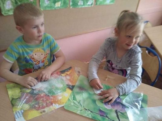 Grafika #17: Bursztynowe zajęcia - Grupa maluszków