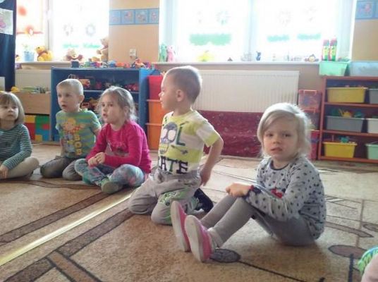 Grafika #4: Bursztynowe zajęcia - Grupa maluszków