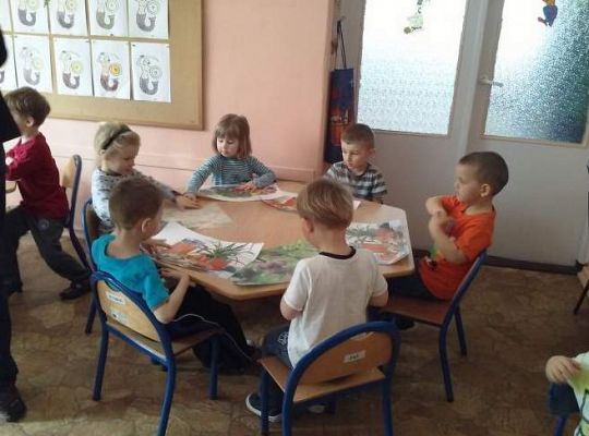 Grafika #6: Bursztynowe zajęcia - Grupa maluszków