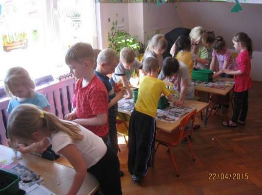 Grafika #11: Mali ogrodnicy 