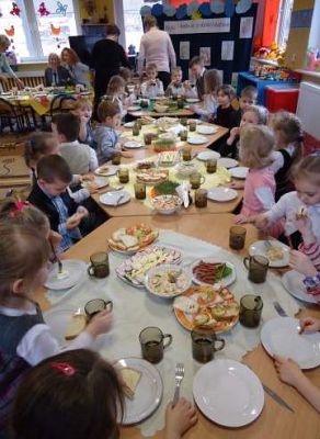 Grafika #5: Śniadanko wielkanocne 