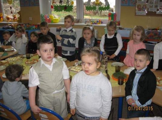 Grafika #8: Śniadanko wielkanocne 